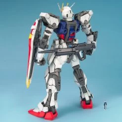 Bandai PG 1/60 Strike Gundam 15 Bandai PG 1/60 Strike Gundam -Model handmade 155 496 s f5yek84gc5do0utryyat05c08sj6