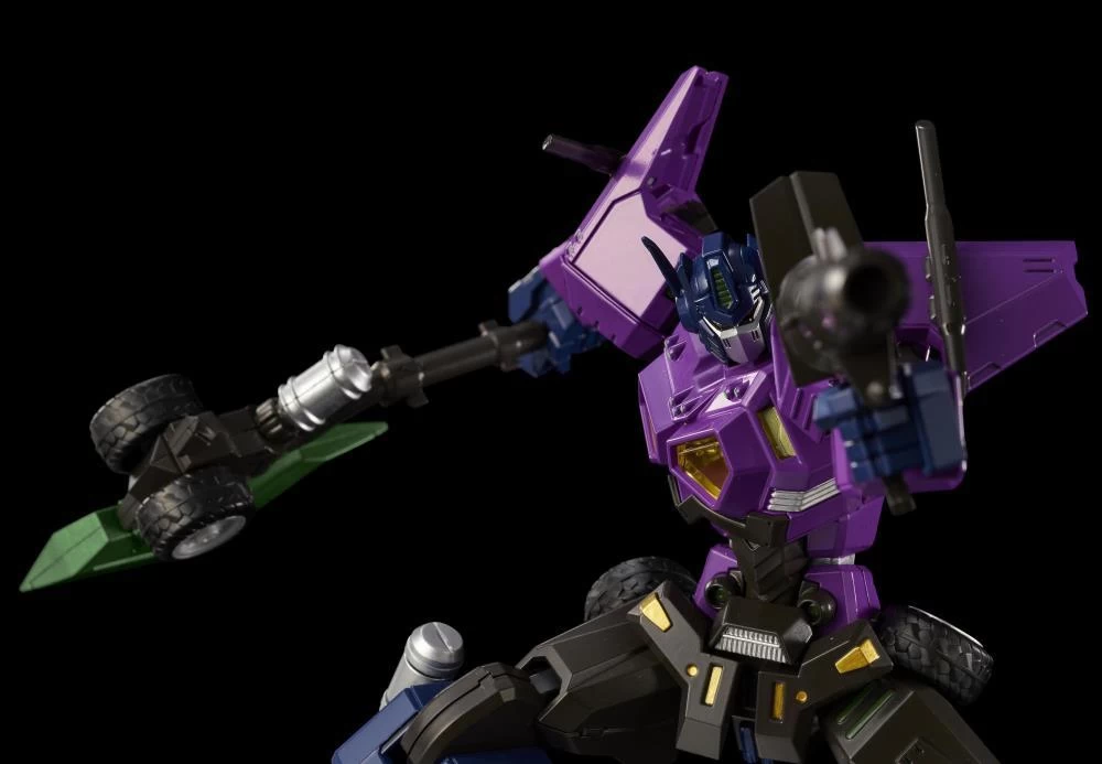 Bandai Transformers Furai 07 Shattered Glass Optimus Prime (Attack Mode) Model Kit 4 Bandai Transformers Furai 07 Shattered Glass Optimus Prime (Attack Mode) Model Kit - Image 4