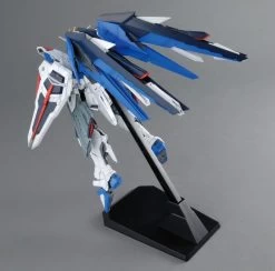 Bandai MG 1/100 Freedom Gundam (Ver 2.0) -Model handmade 6290cd17 148f 4af2 97dc aeceea2492e8