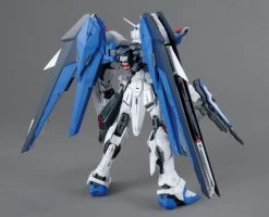 Bandai MG 1/100 Freedom Gundam (Ver 2.0) -Model handmade ac8a80b0 d5bf 48b9 88a1 c1aba3e4966e