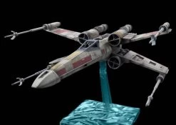 Bandai Star Wars X-Wing Starfighter Red 5 (Rise Of Skywalker) 1/72 Scale Model Kit