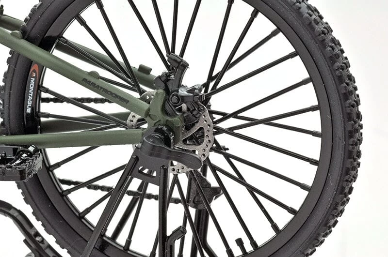 TomyTec Little Armory 1/12 LM003 Montague Paratrooper Folding MTB Bike 12 TomyTec Little Armory 1/12 LM003 Montague Paratrooper Folding MTB Bike - Image 12